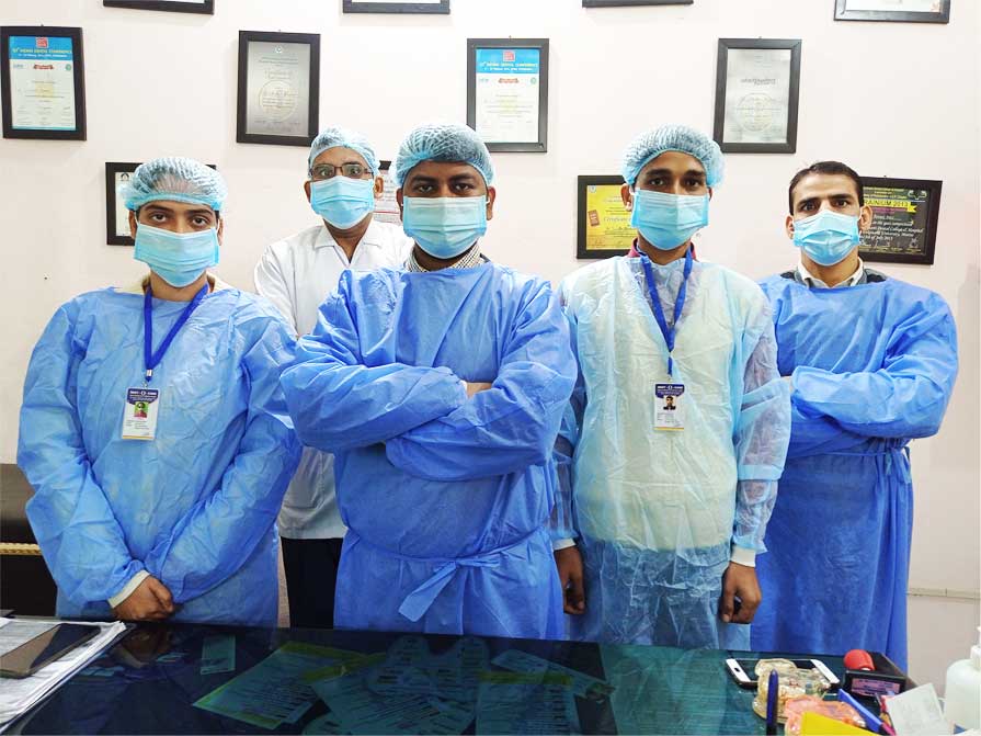 Dental Clinic in Nangloi, Dentist Team